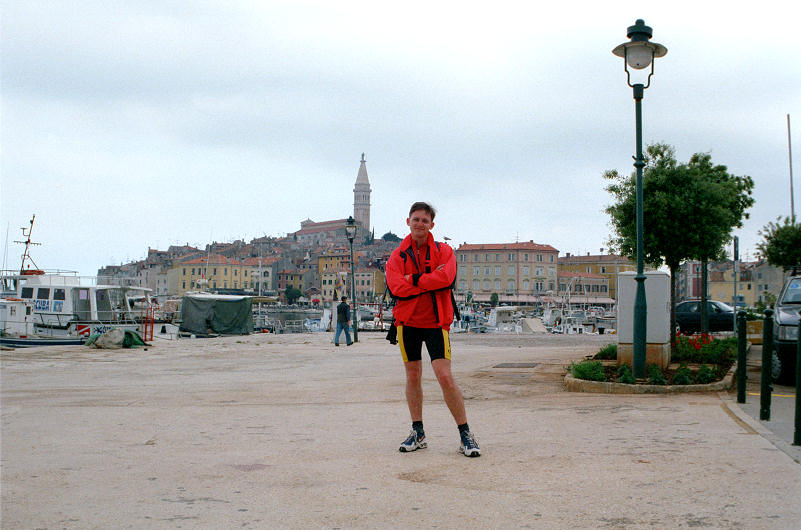 der Autor des Reiseberichtes im Hafen von Rovinj