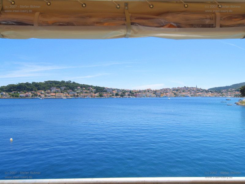 Blick vom Deck der Marina in den Hafen von Mali Losinj