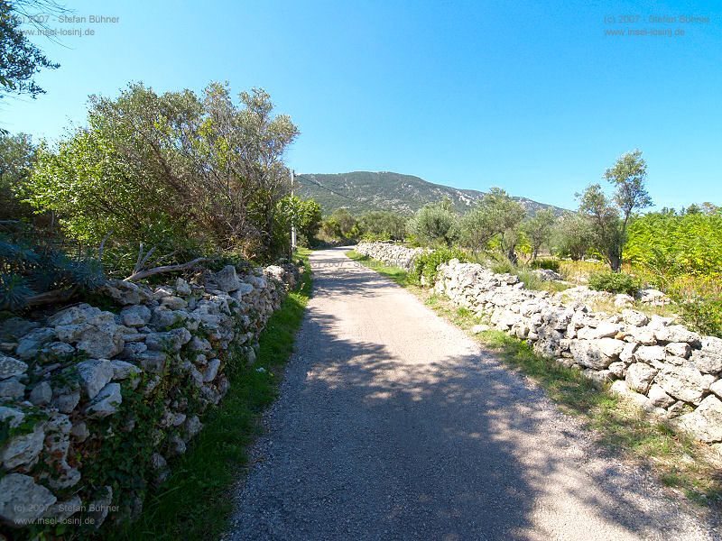 der Gebirgszug des Osorscica bei Nerezine / Osor auf der Insel Losinj