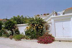 ein schnes Haus auf der Insel Susak